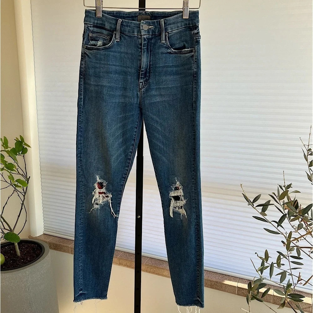 Mother High Waisted Looker Ankle Fray Jeans Destroyed 26 Spring Coastal Edgy
